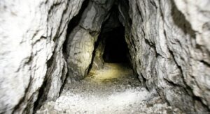 Creepypasta Urban Legends Explained: How Internet Ghost Stories Spread