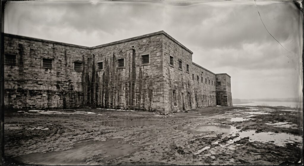 Alton, Illinois: Smallpox Island and the Tragedies of the Mississippi